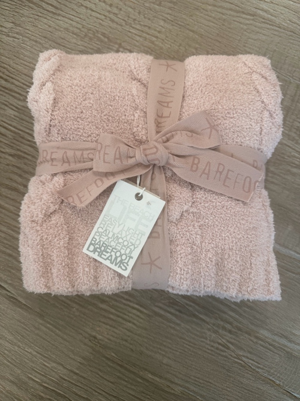Barefoot Dreams Cable Baby Receiving blanket- Light Blush - Picture 2 of 5